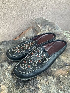 Donald J Pliner Studded Mules 8M